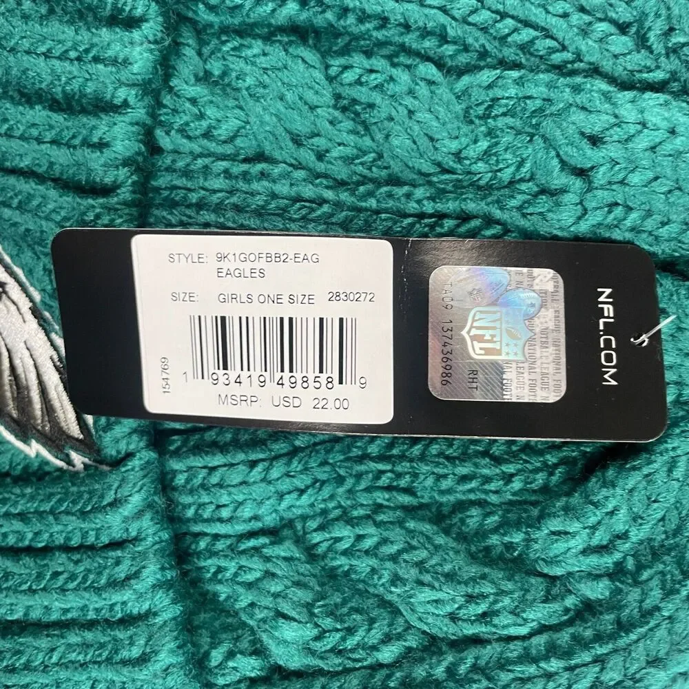 Girls Youth NFL One Size Green Philadelphia Eagles Cable Cuffed Knit Hat w/ Pom